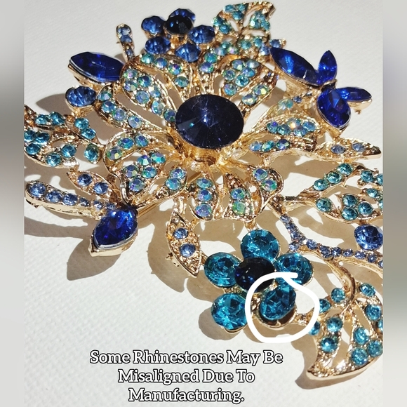 *EXCLUSIVE* Blue & Gold Stylish Brooch Exaggerated Floral Butterfly Design - Picture 7 of 9
